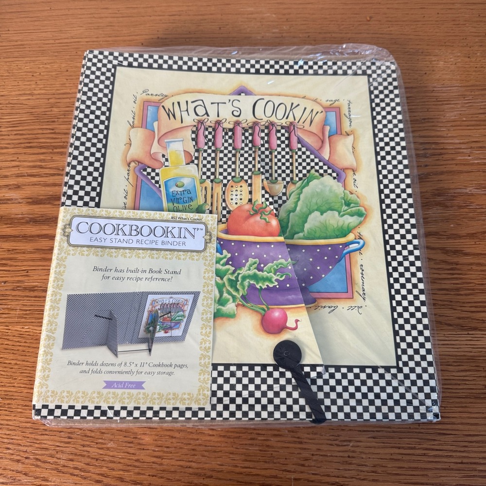 CookBookin Easy Stand Recipe Binder Whats Cookin Checkerboard 2005 NEW